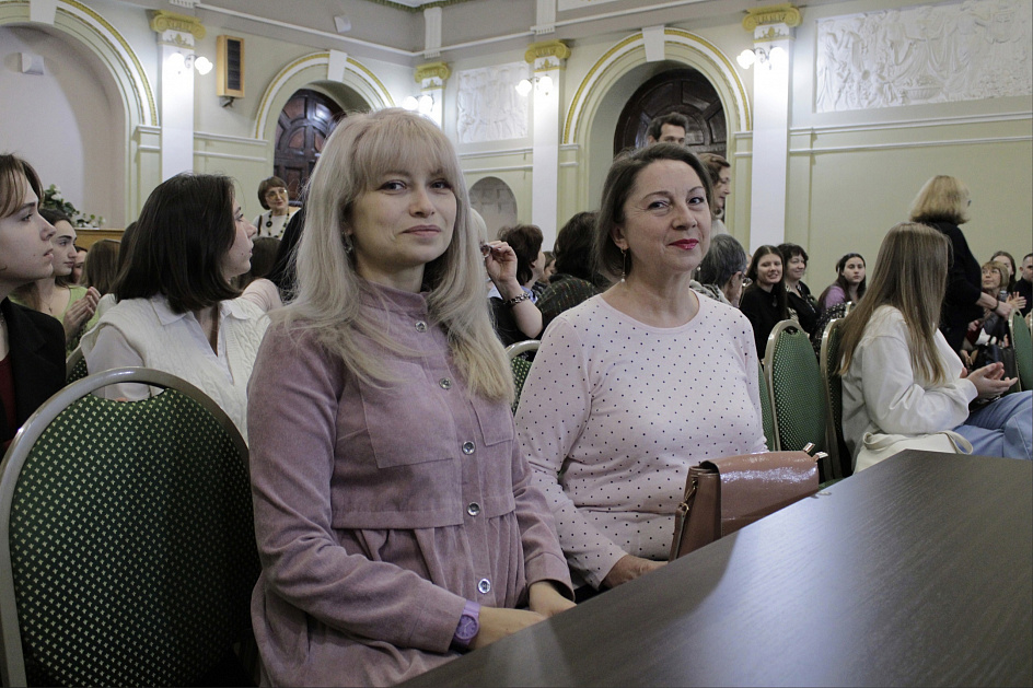 Пел, поёт и будет петь